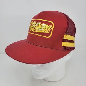 Oakley Hat Cap Men Adjustable Snapback Mesh Trucker Farmer Vintage Two 2 Striped